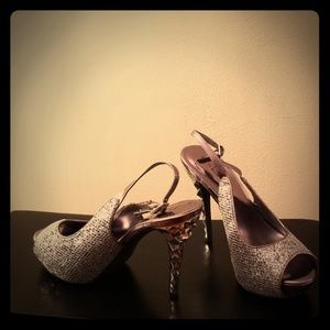 N by Nicole Miller silver pumps